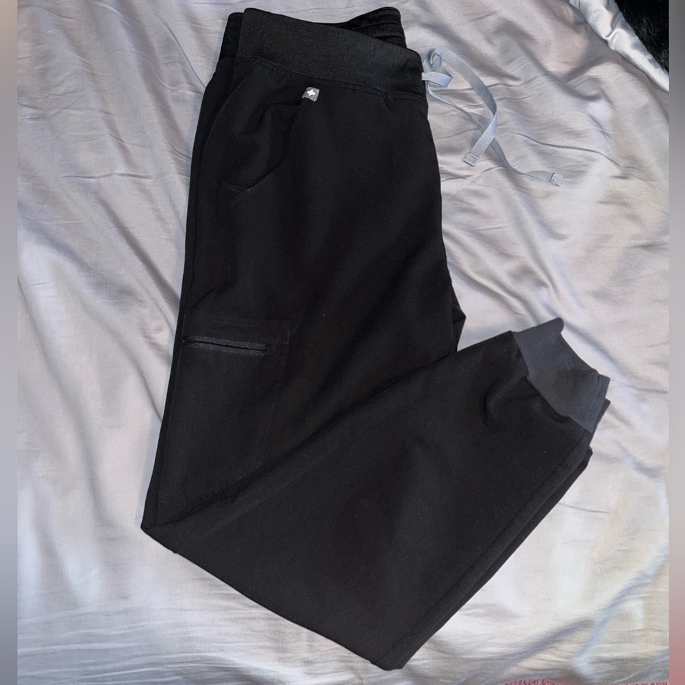 Figs Black Zamora Scrubs Joggers